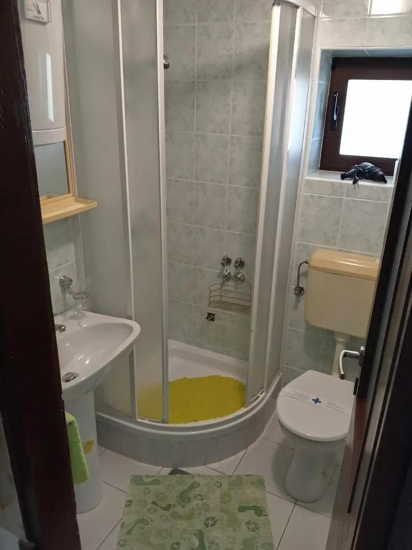 Guest house Apartments And Rooms By The Sea Martinscica, Cres - 23980