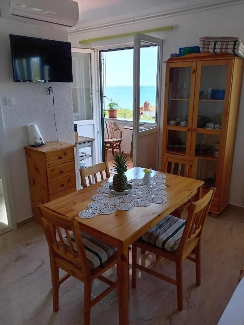 Apartments And Rooms By The Sea Martinscica, Cres - 23980